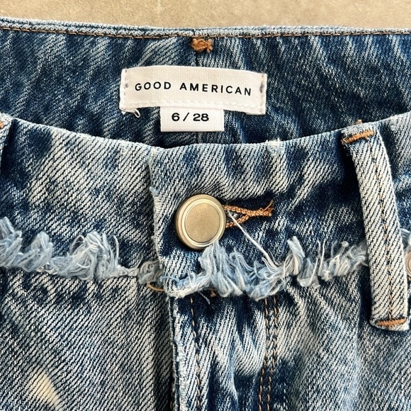 GOOD AMERICAN Acid Wash 90’s Style Jeans Size 6/28 - Picture 4 of 9